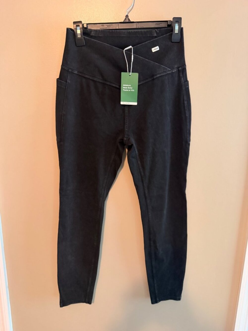 Halara M High-Waist Crossover 7/8 skinny jeans  jeggings M Black New With Tags